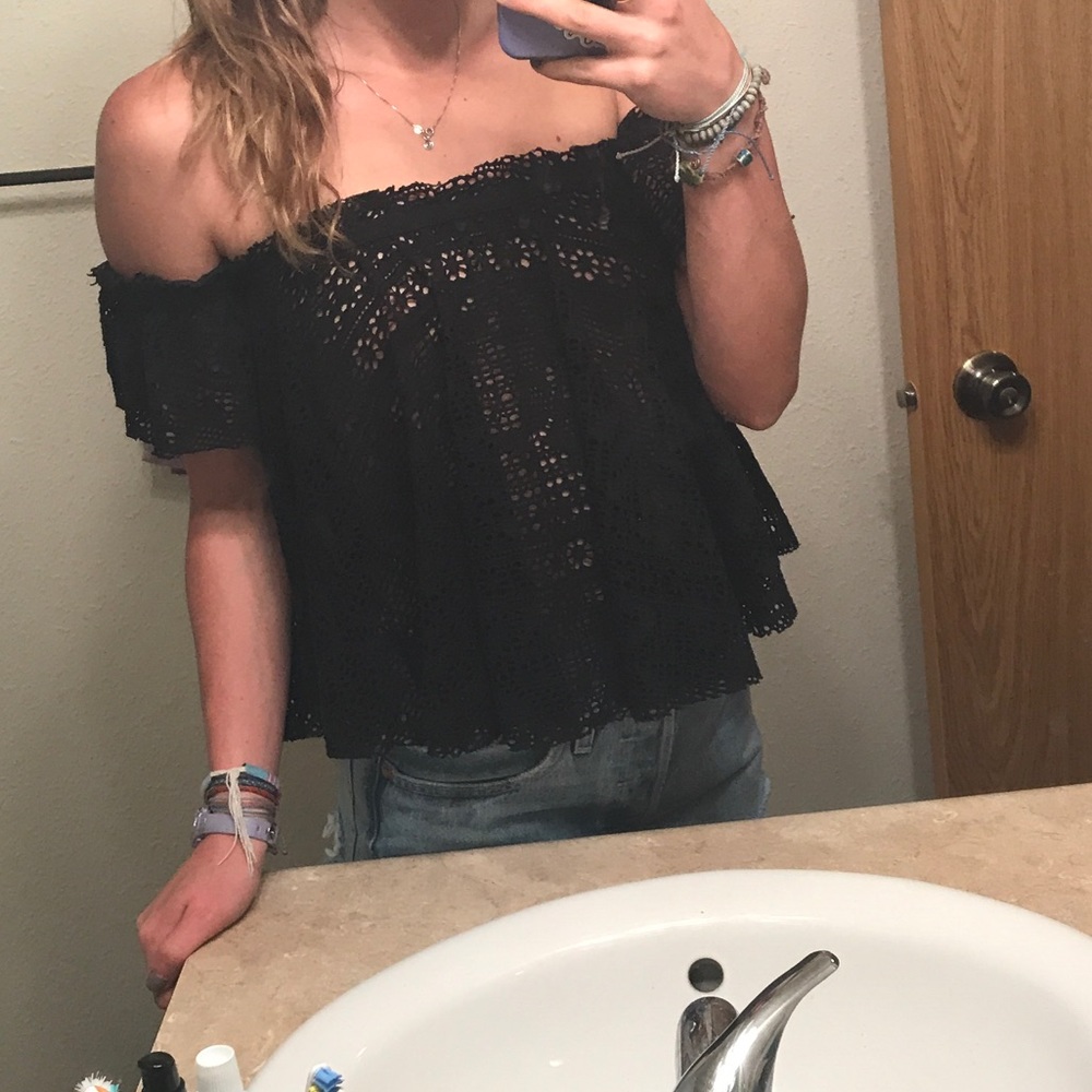 black flowy off the shoulder top!